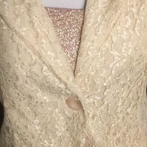 Ivory Lace  overjacket